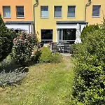 Reihenhaus Inmitten Der Stadt Mit Sauna